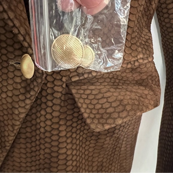 L'AGENCE Kenzie Double Breasted Lambskin Leather Snake Print Blazer Brown Size 2 - Picture 9 of 16